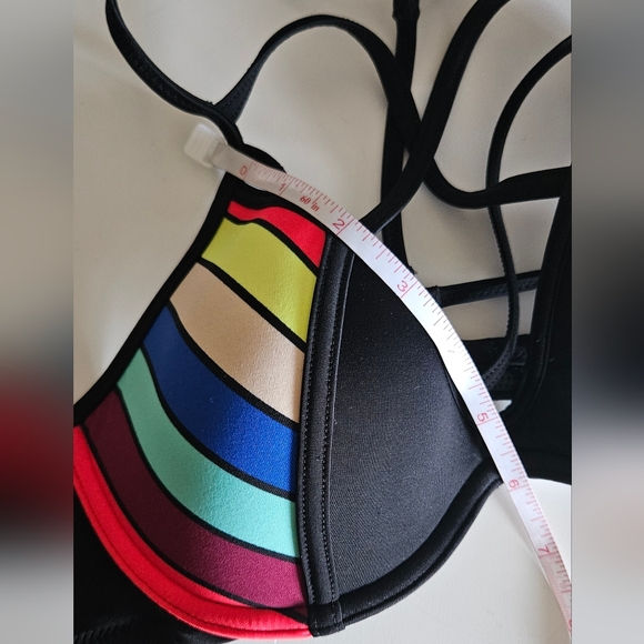 PINK Victoria's Secret Bikini Top - Picture 4 of 9